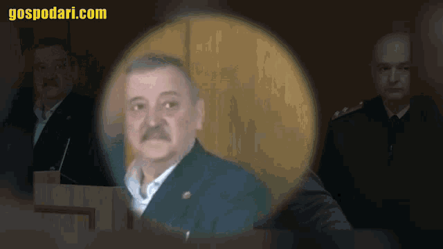 tenor.gif?itemid=16798989