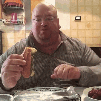 tenor.gif?itemid=14132116&fbclid=IwAR0G5